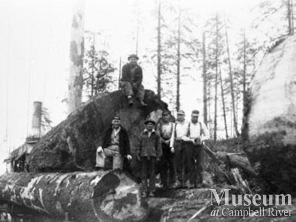 Loggers at Bloedel Stewart & Welch, Camp 4